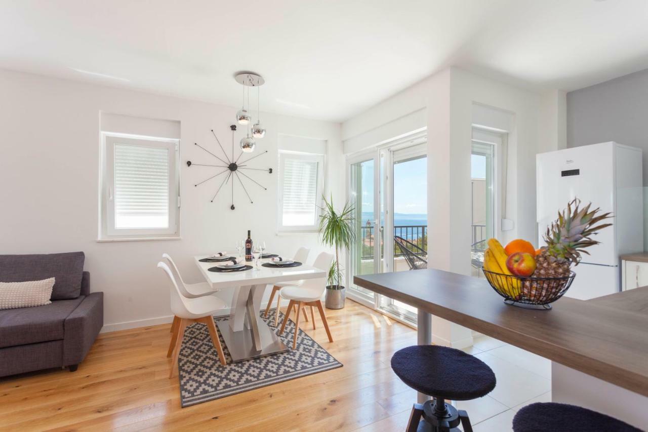 Apartment Frane